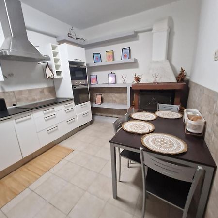 Underground Home Vicino Metropolitana Comasina Кормано Экстерьер фото