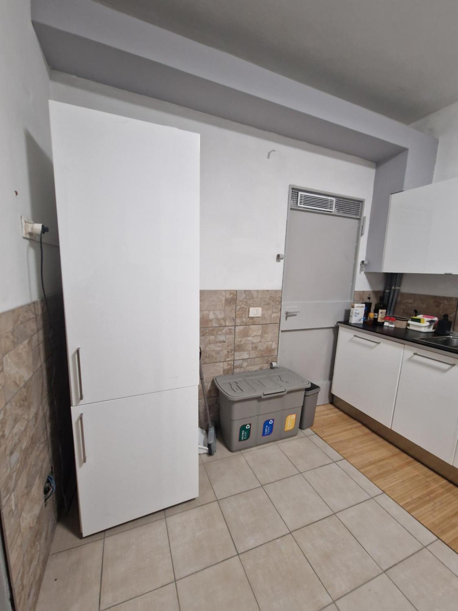 Underground Home Vicino Metropolitana Comasina Кормано Экстерьер фото